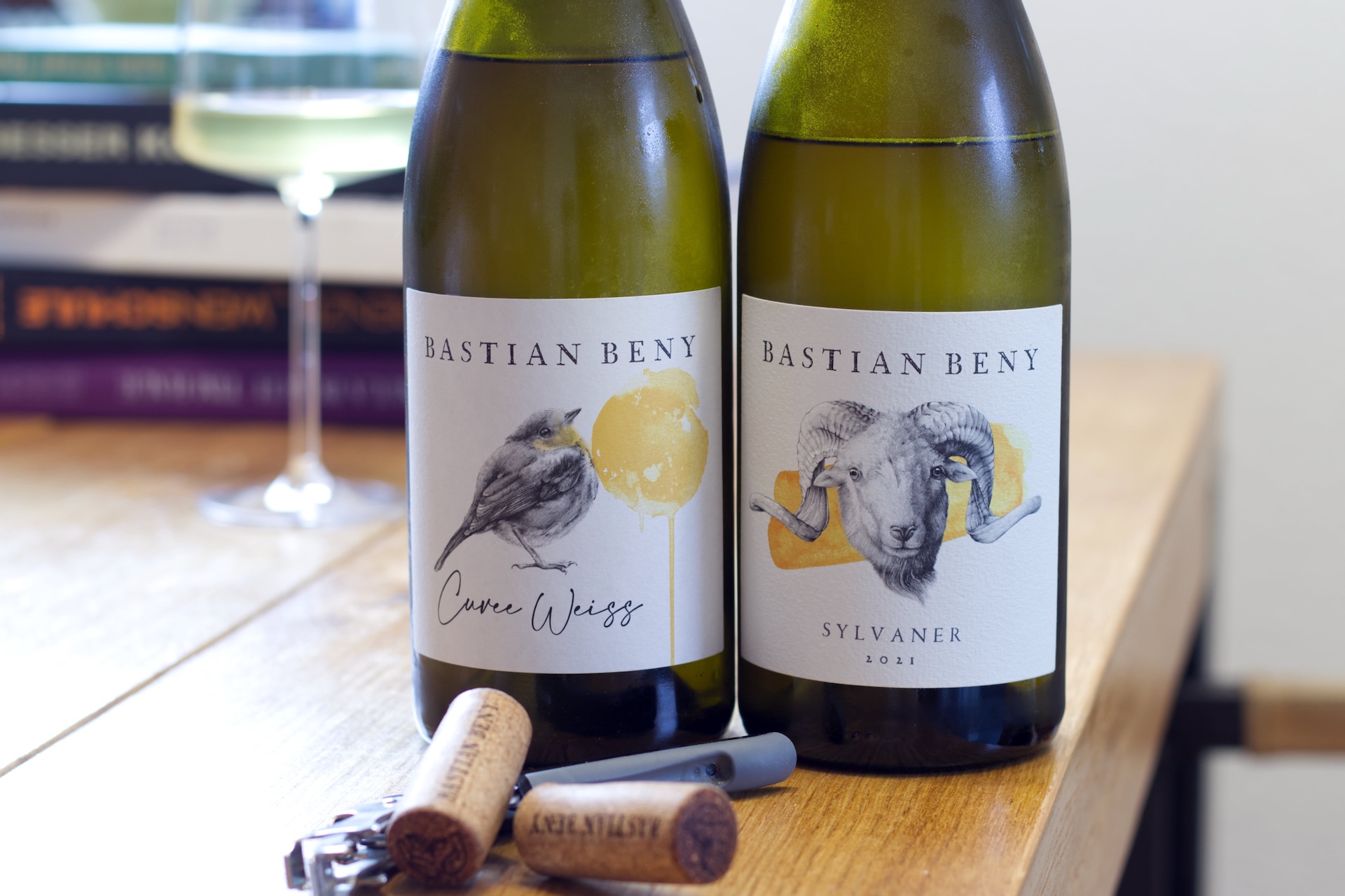 Two Bottles Bastian Beny · saufwein